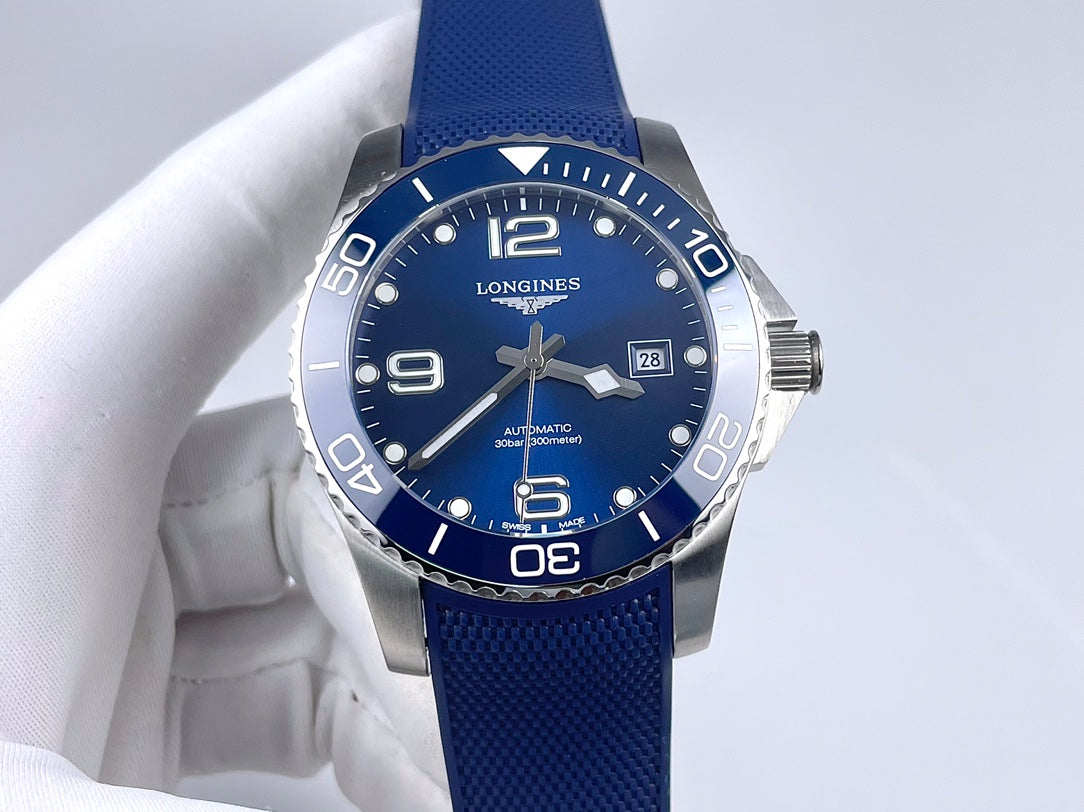 2023 Luxury Men style Wrist watch product image 3, provided for visual reference and product detail review