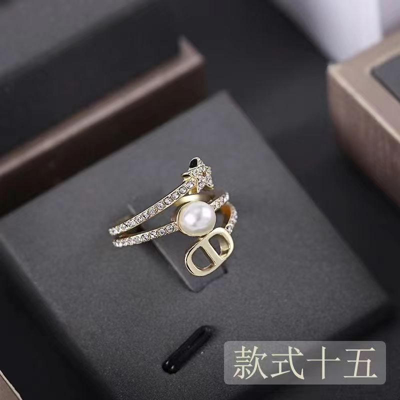 Retro diamond pearl Ring product image 16, provided for visual reference and product detail review