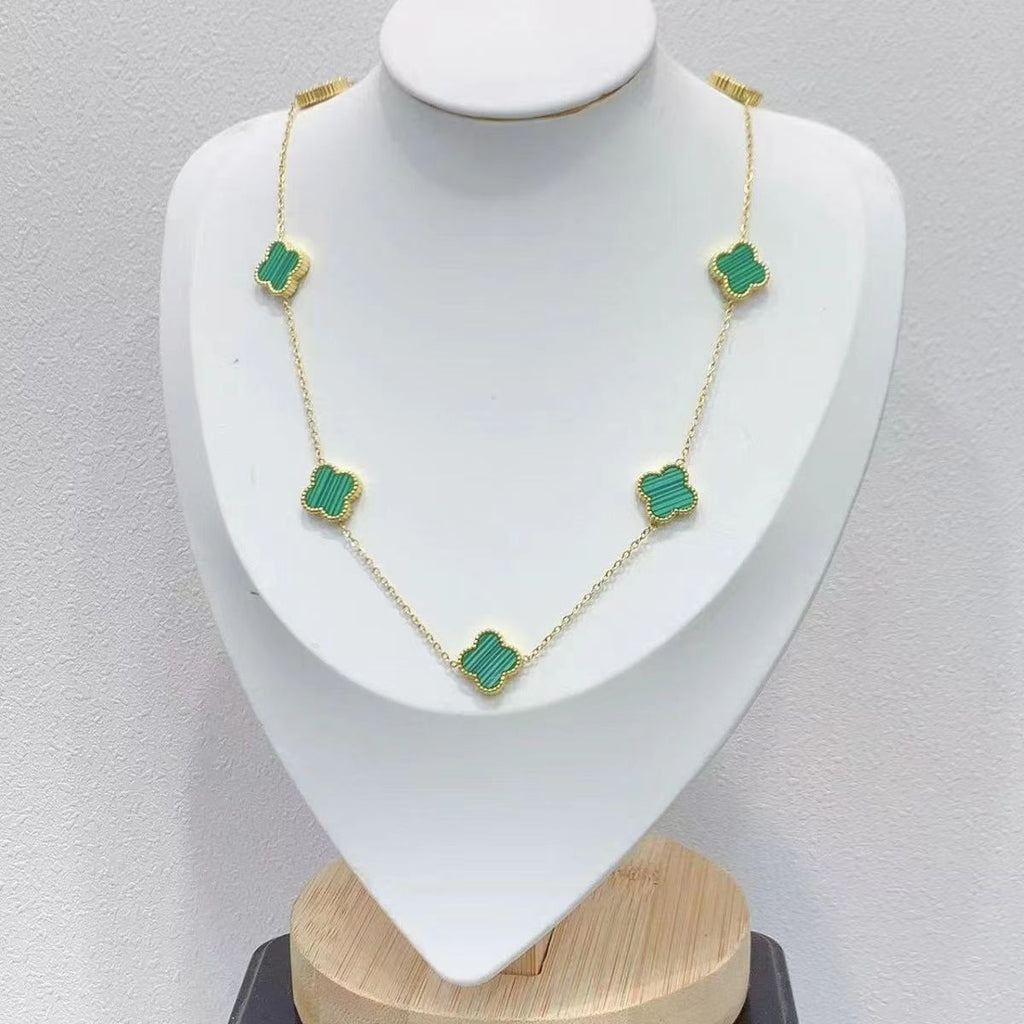 2023 New Fashion Clover Necklace product image 1, provided for visual reference and product detail review