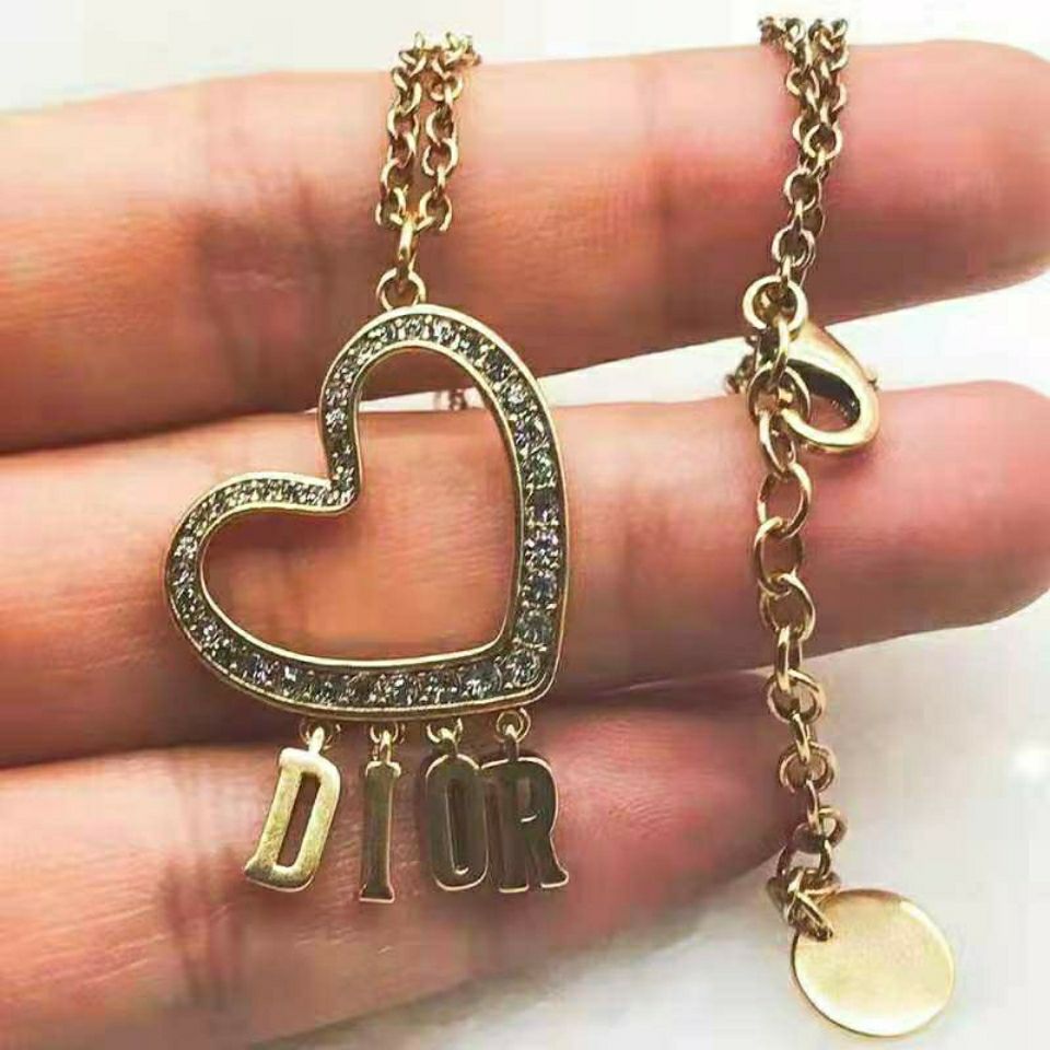 Clavicle chain letter earrings product image 2, provided for visual reference and product detail review