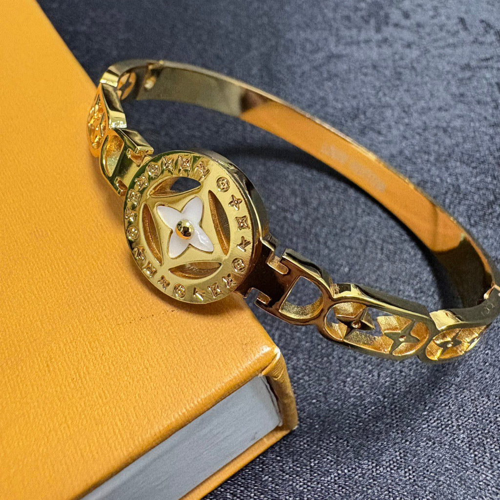 High-Quality Bracelets-20 product image 5, provided for visual reference and product detail review