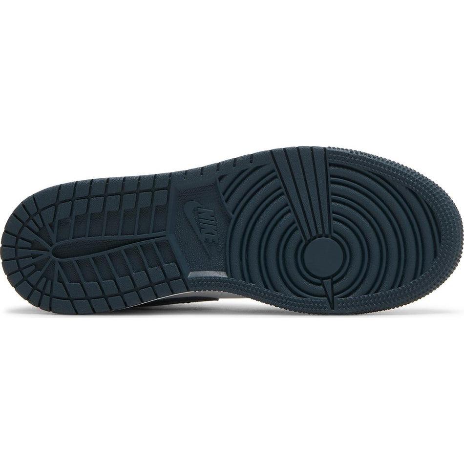 Nike Jordan 1 Mid Armory Navy (GS) product image 3, provided for visual reference and product detail review