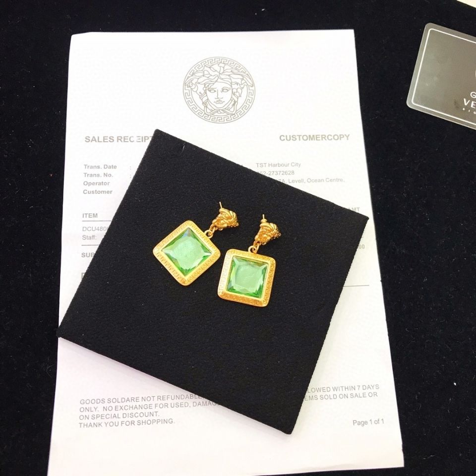 Beauty maze earrings product image 4, provided for visual reference and product detail review