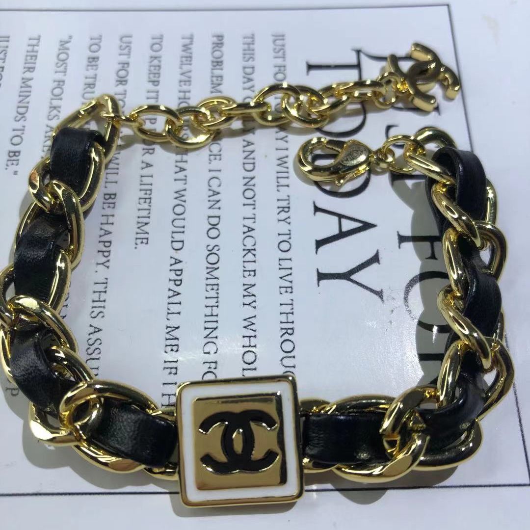 (Xiaoxiang Bracelet) Xiaoxiang Classic Vintage Bracelet product image 18, provided for visual reference and product detail