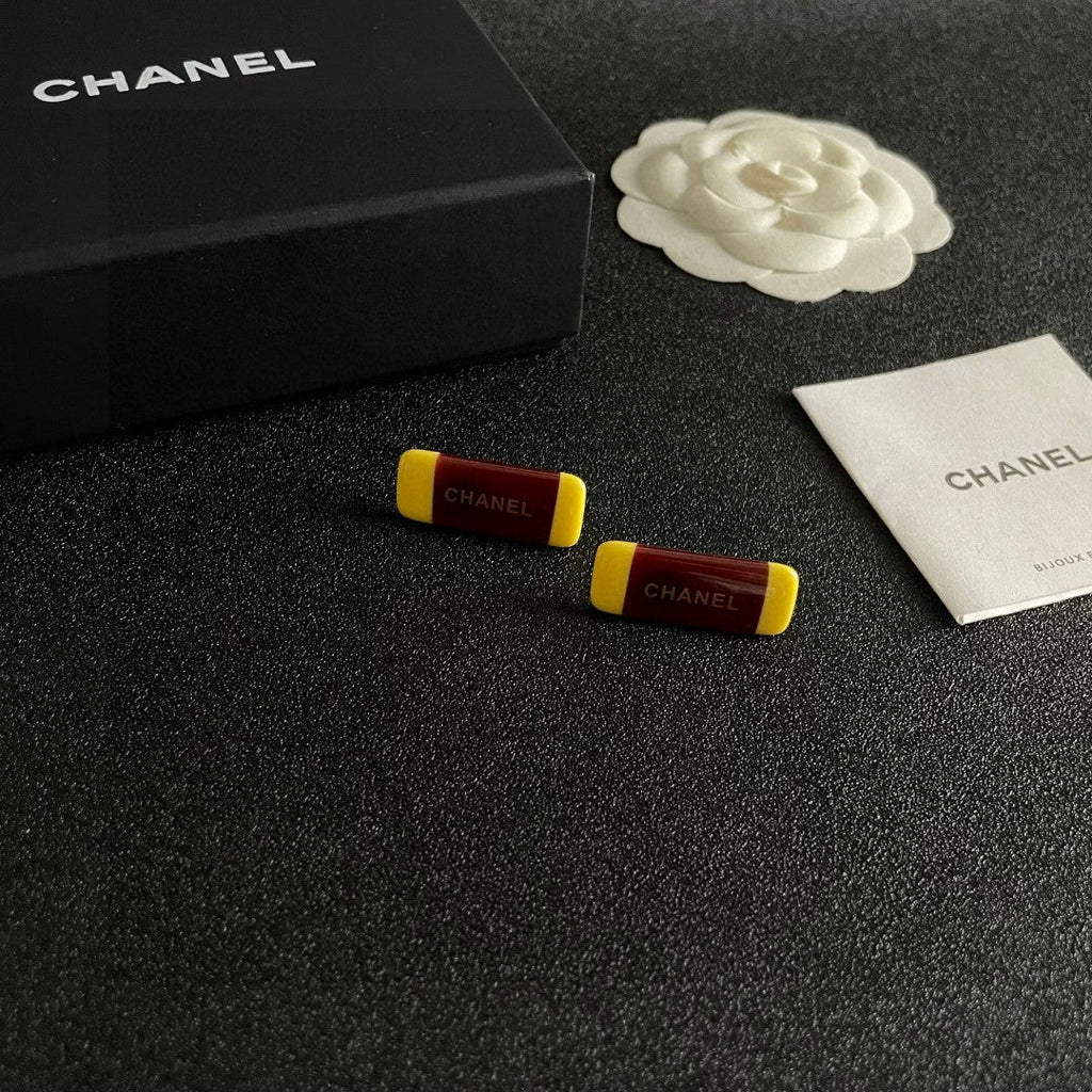 High-Quality Stud Earrings-125 product image 6, provided for visual reference and product detail review