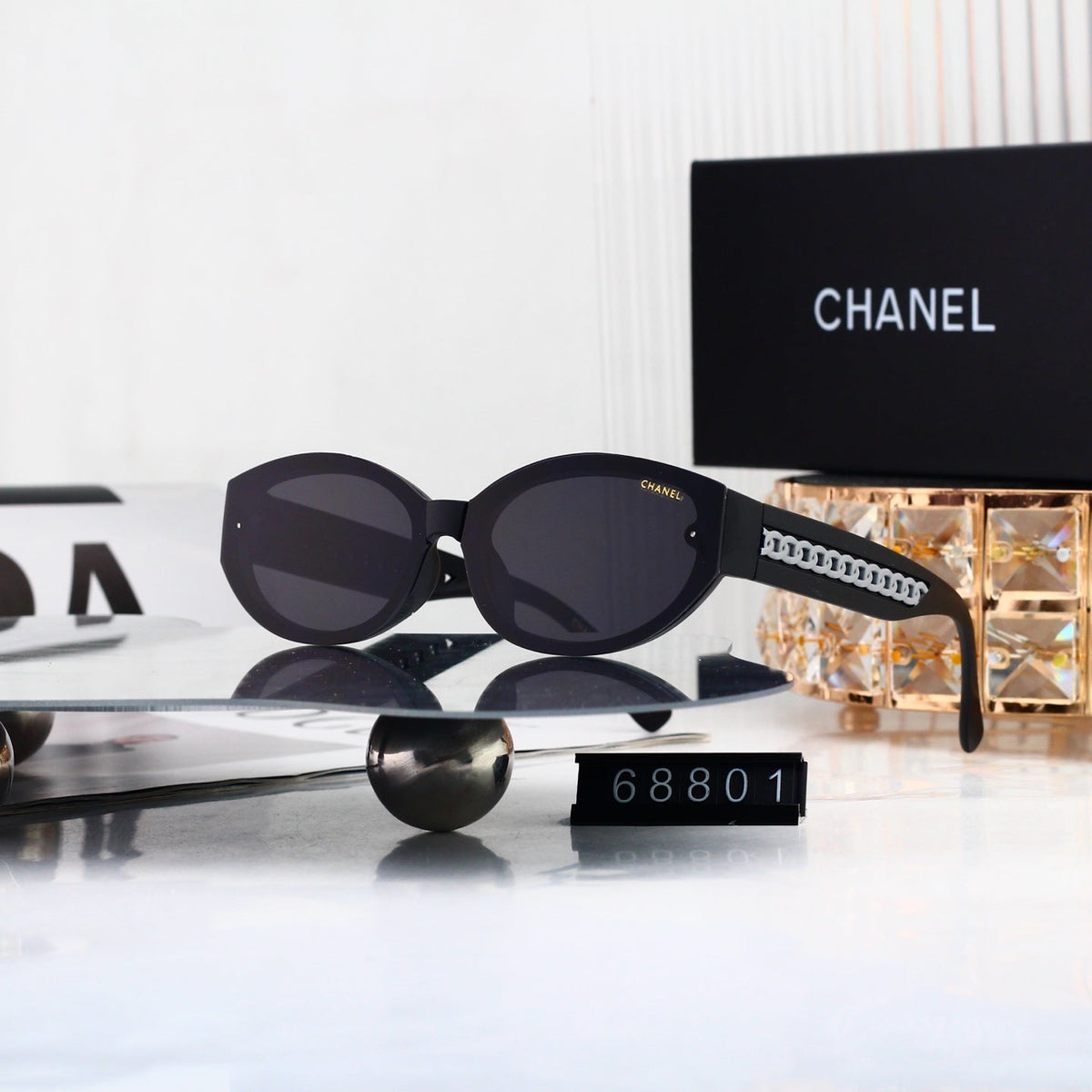 New Stylish Sunglasses-66 product image 1, provided for visual reference and product detail review