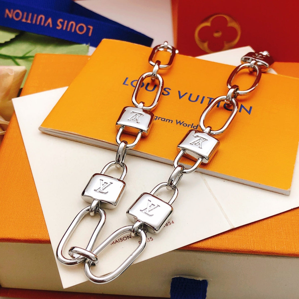Lock Clasp Necklace product image 7, provided for visual reference and product detail review