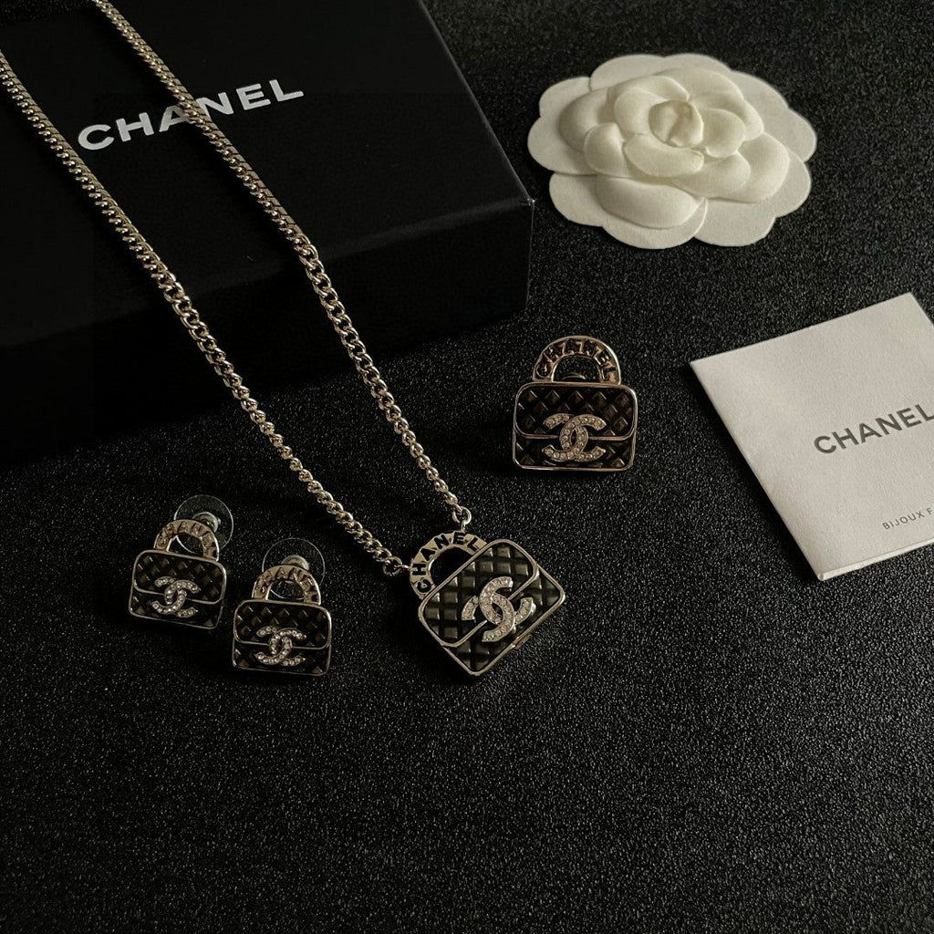High-Quality Necklaces-151 product image 4, provided for visual reference and product detail review