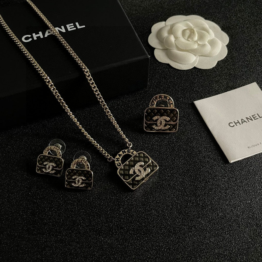 High-Quality Necklaces-151 product image 4, provided for visual reference and product detail review