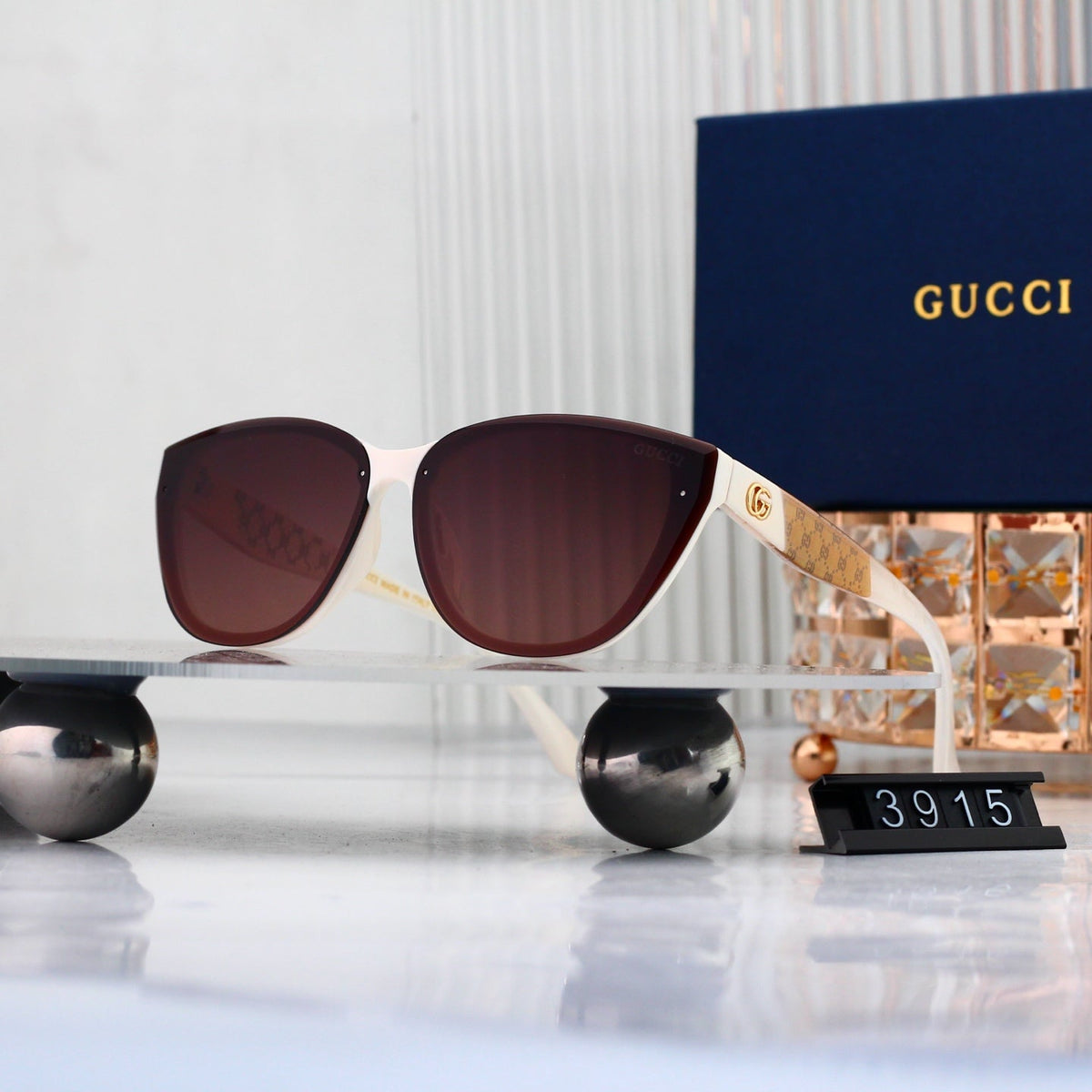 New Stylish Sunglasses-11 product image 4, provided for visual reference and product detail review