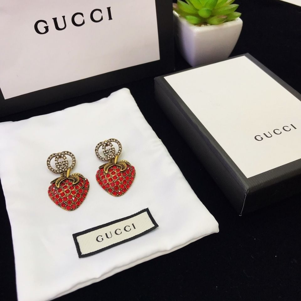 Strawberry stud earrings product image 5, provided for visual reference and product detail review
