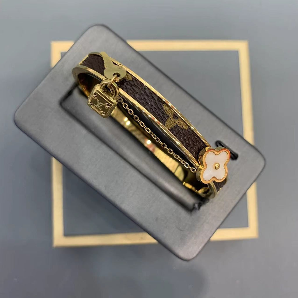 Fashion Retro VL diamond bracelet product image 17, provided for visual reference and product detail review