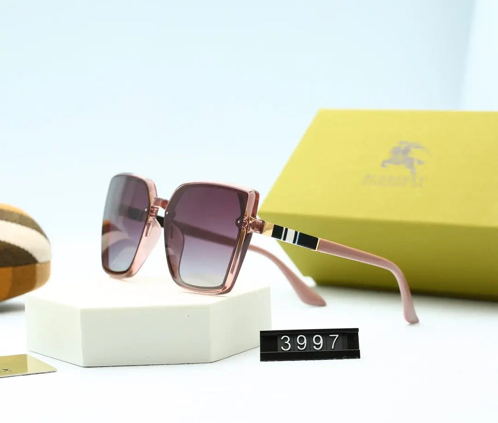 5 Colors Classical Square Polarized Women Sunglasses product image 2, provided for visual reference and product detail review