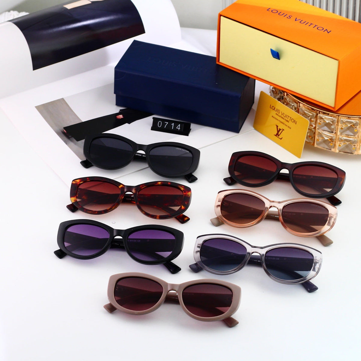 New Stylish Sunglasses-41 product image 13, provided for visual reference and product detail review