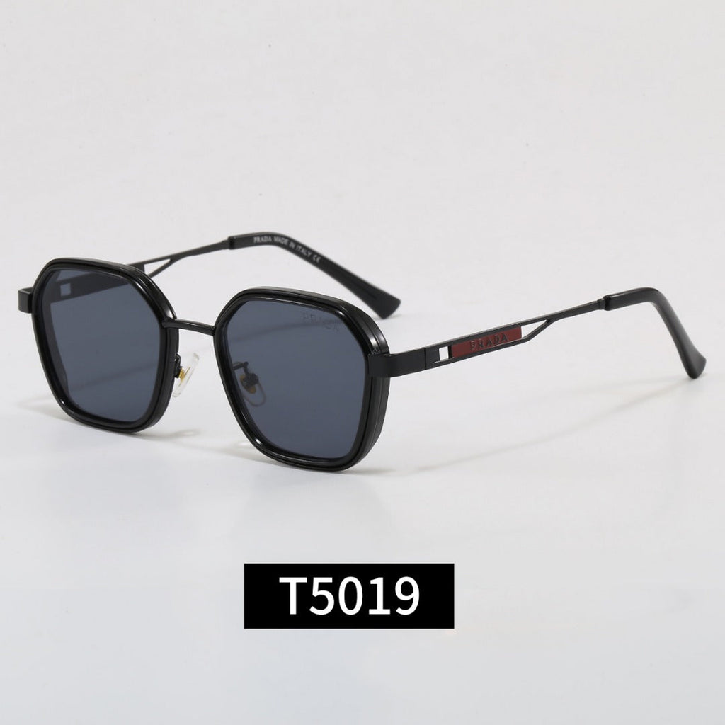 New Stylish Sunglasses-20 product image 4, provided for visual reference and product detail review
