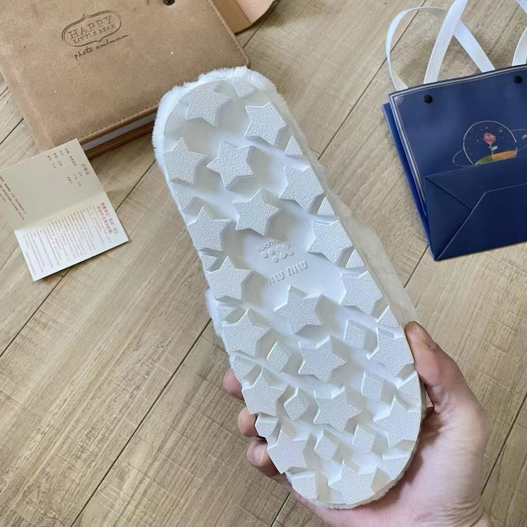 2023 VL lamb hair slippers product image 7, provided for visual reference and product detail review