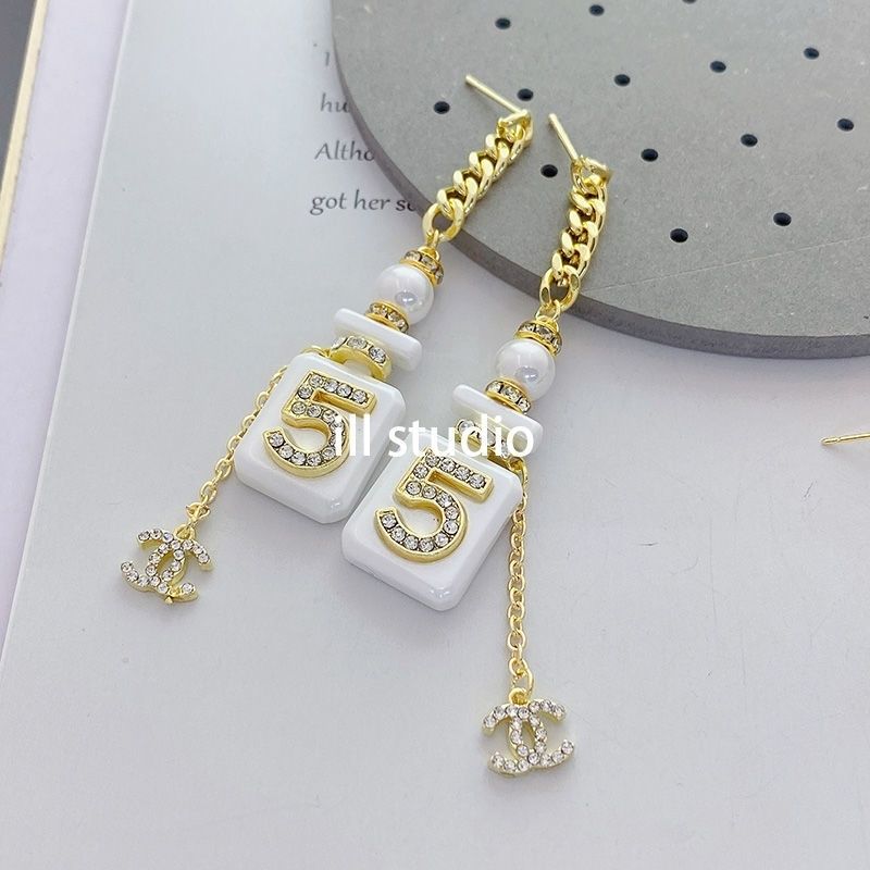 Alloy earrings, long pendant necklace, collarbone chain product image 7, provided for visual reference and product detail