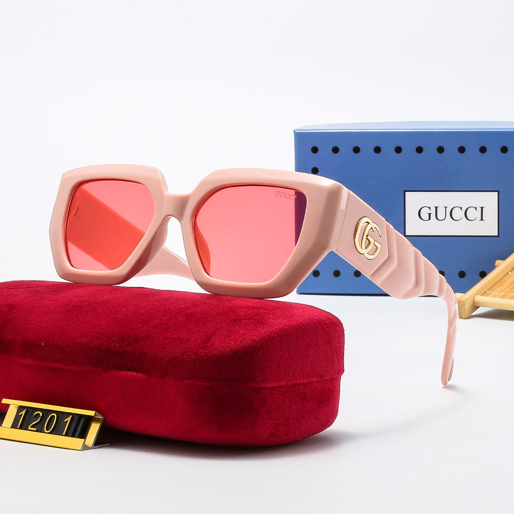 2022 New Ladies Fashion Classic Sunglasses product image 5, provided for visual reference and product detail review