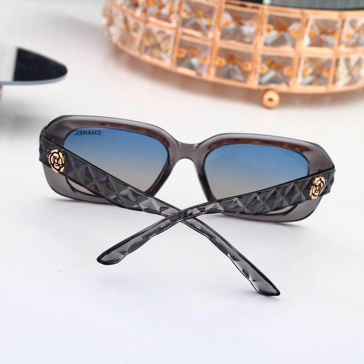New Stylish Sunglasses-76 product image 8, provided for visual reference and product detail review