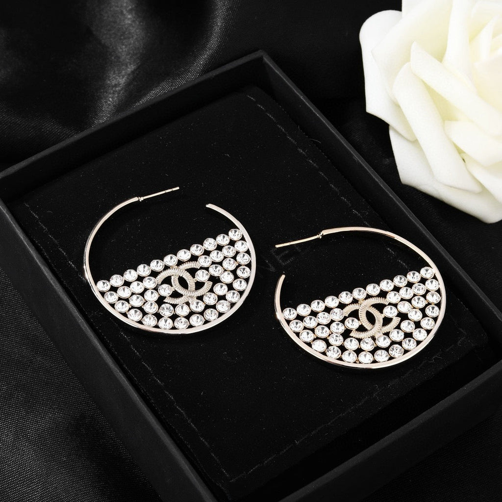High-Quality Stud Earrings-148 product image 5, provided for visual reference and product detail review