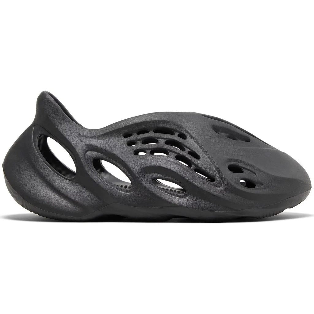 Yeezy Foam Runner 'Onyx' product image 1, provided for visual reference and product detail review
