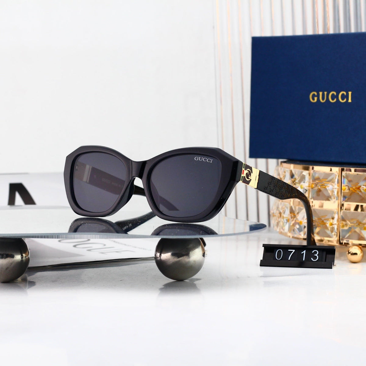 New Stylish Sunglasses-5 product image 1, provided for visual reference and product detail review