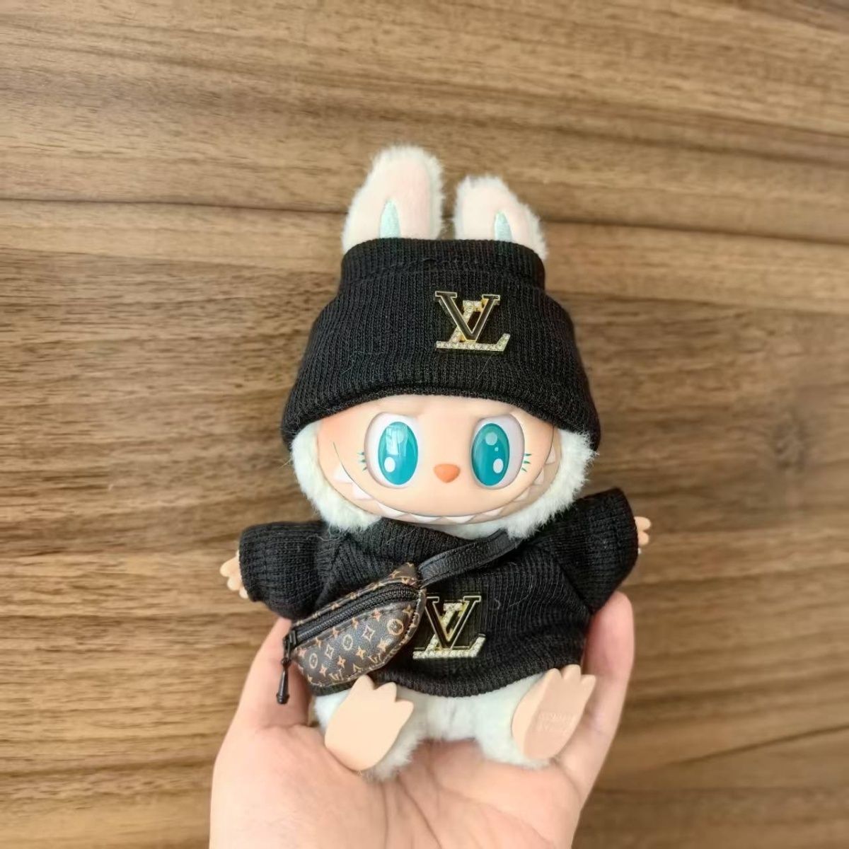 [Baby + Baby Clothes] First and second generation keychain Labubu clothes pendant Labubu baby clothes big brand set