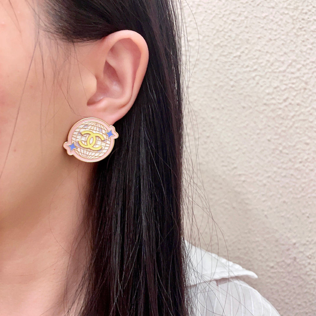 High-Quality Stud Earrings-129 product image 3, provided for visual reference and product detail review
