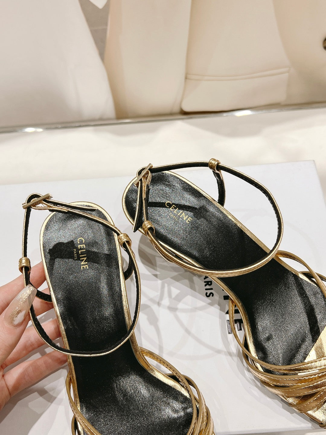 2023 Summer Latest Explosion Retro Sandals-S34 product image 7, provided for visual reference and product detail review