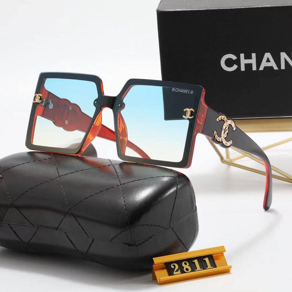 2022 New Ladies Fashion Classic Sunglasses product image 5, provided for visual reference and product detail review