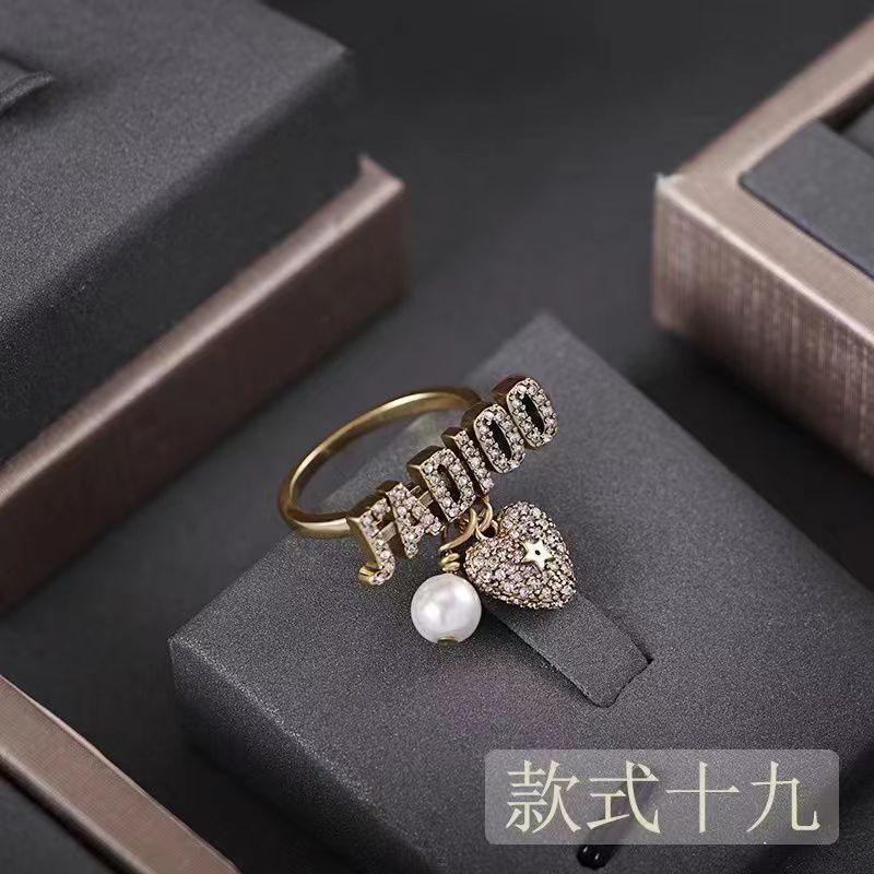 Retro diamond pearl Ring product image 20, provided for visual reference and product detail review