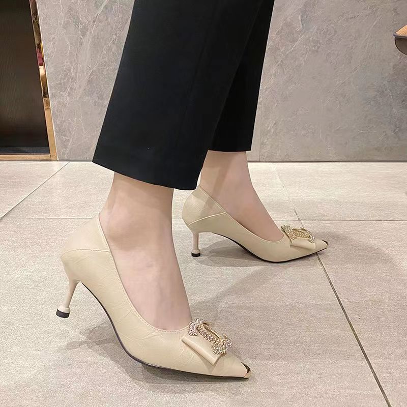 2023 CC diamond pointed toe high heels product image 7, provided for visual reference and product detail review