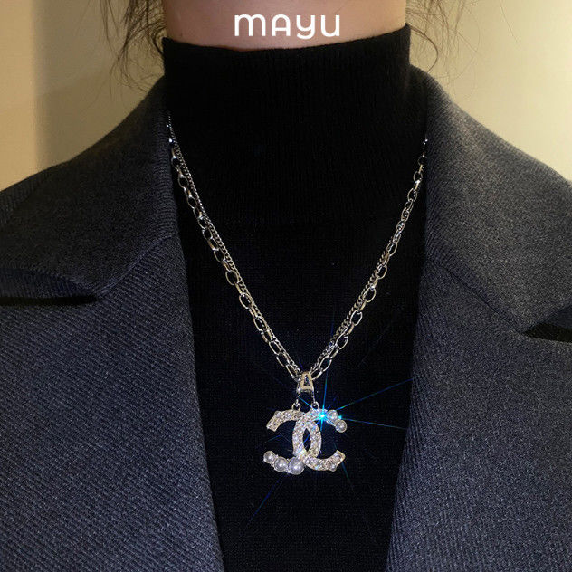 2022 New Fashion Long Imitation Pearl Necklace product image 1, provided for visual reference and product detail review