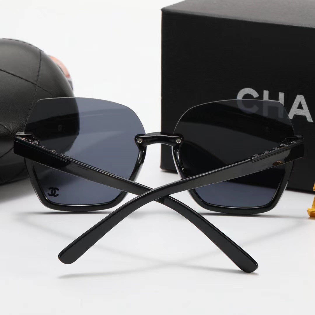 2022 Ladies Fashion Classic Sunglasses product image 9, provided for visual reference and product detail review