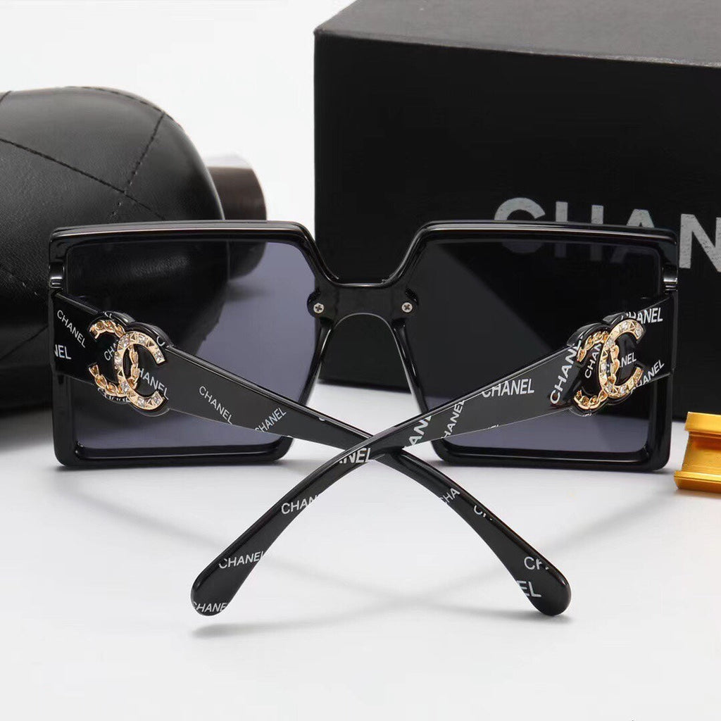 2022 New Ladies Fashion Classic Sunglasses product image 8, provided for visual reference and product detail review
