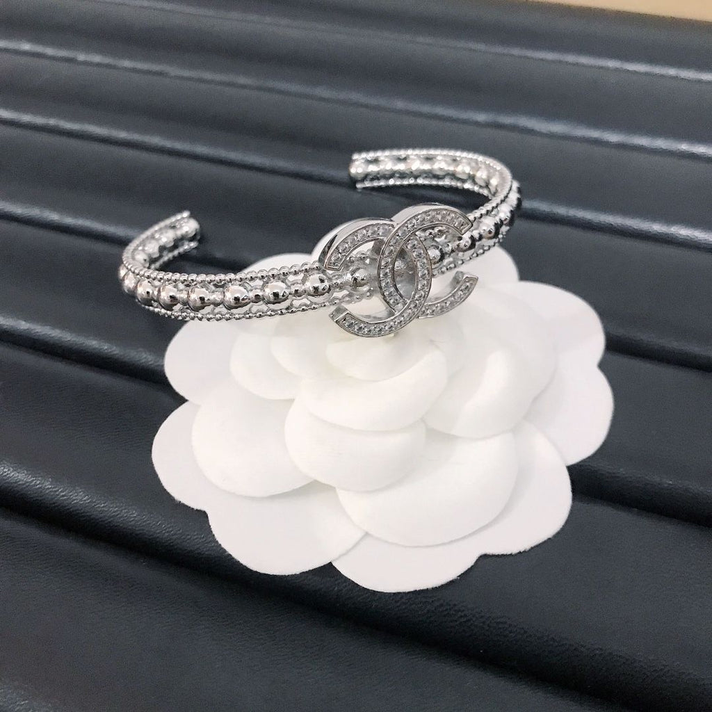 Diamond-set bracelet product image 6, provided for visual reference and product detail review