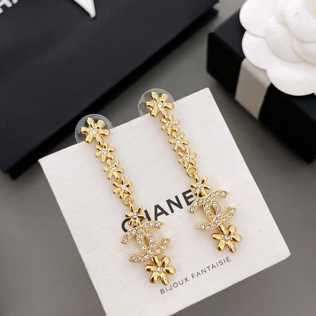 High-Quality Stud Earrings-199 product image 4, provided for visual reference and product detail review
