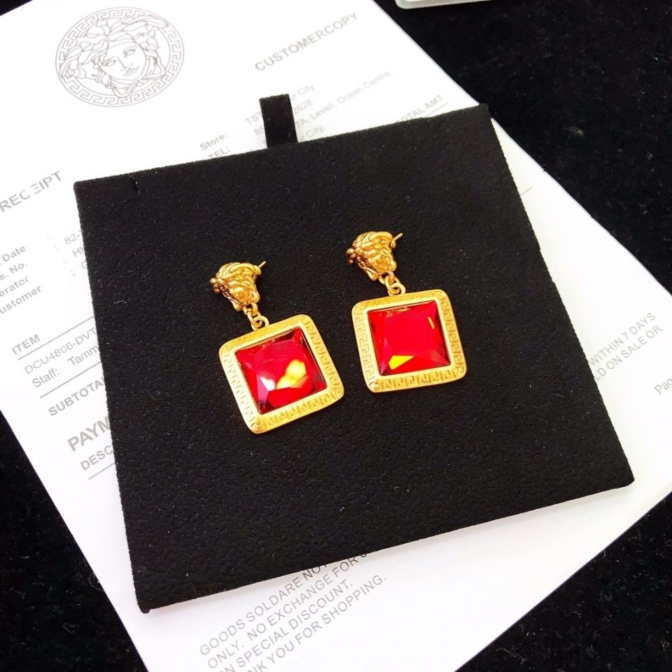 Beauty maze earrings product image 6, provided for visual reference and product detail review