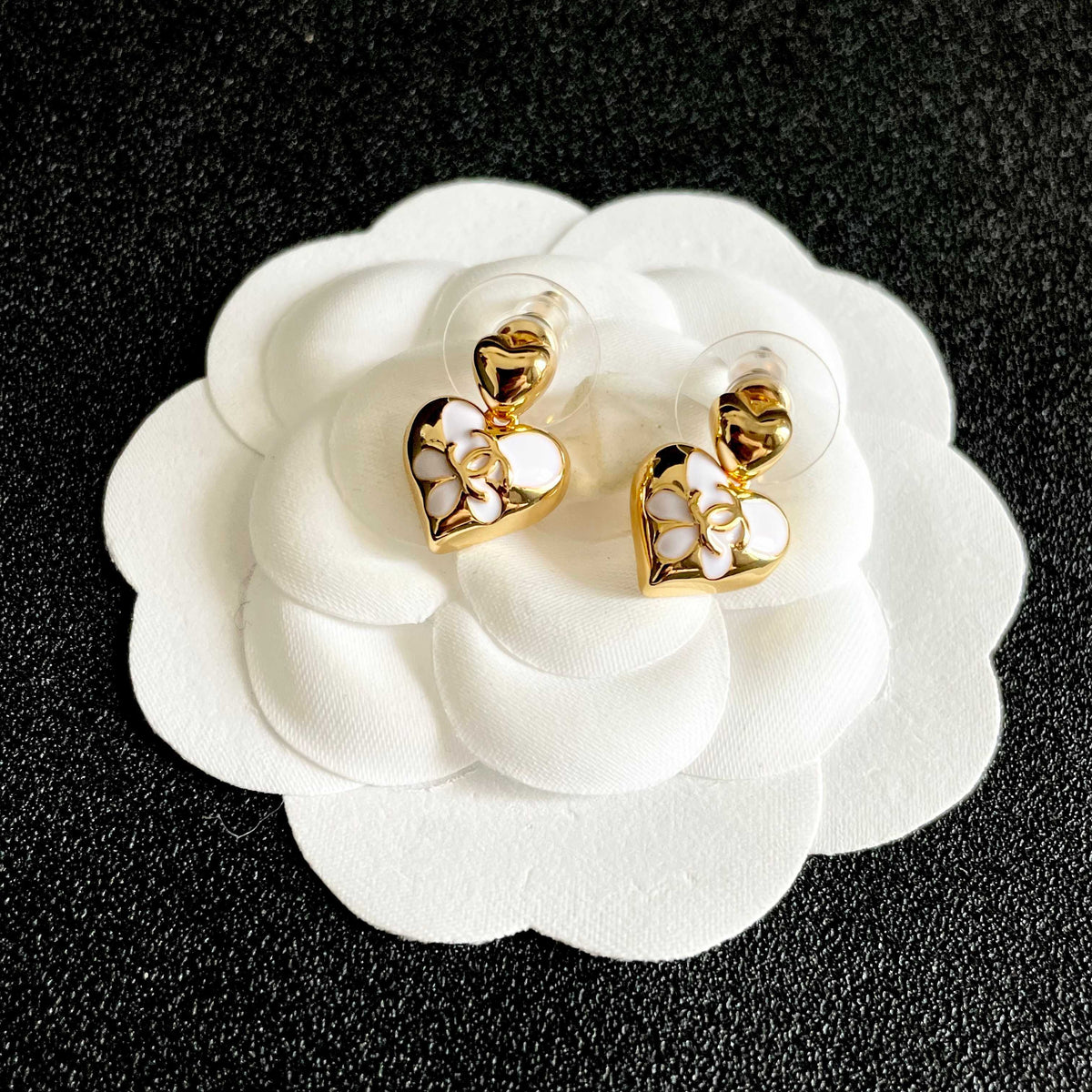 High-Quality Stud Earrings-197 product image 8, provided for visual reference and product detail review