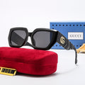 2022 New Ladies Fashion Classic Sunglasses product image 1, provided for visual reference and product detail review