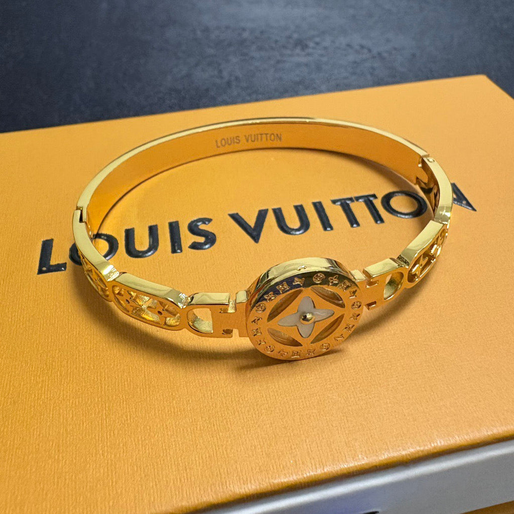 High-Quality Bracelets-20 product image 7, provided for visual reference and product detail review