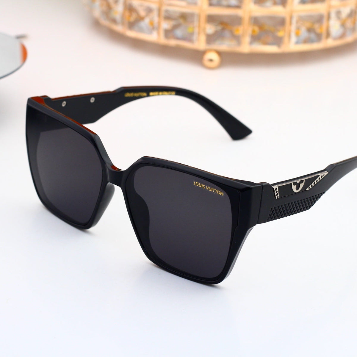 New Stylish Sunglasses-49 product image 9, provided for visual reference and product detail review