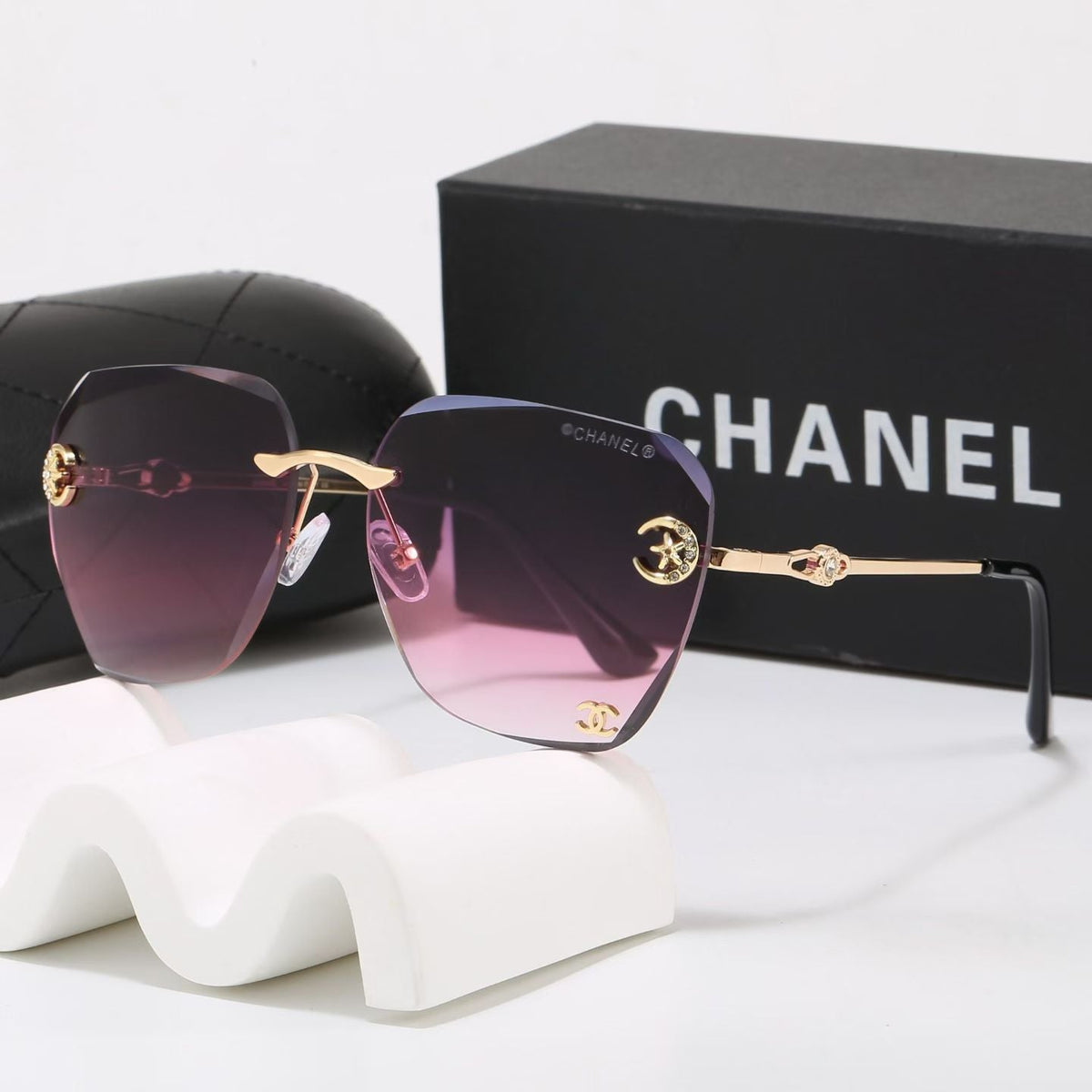 New Stylish Sunglasses-53 product image 5, provided for visual reference and product detail review