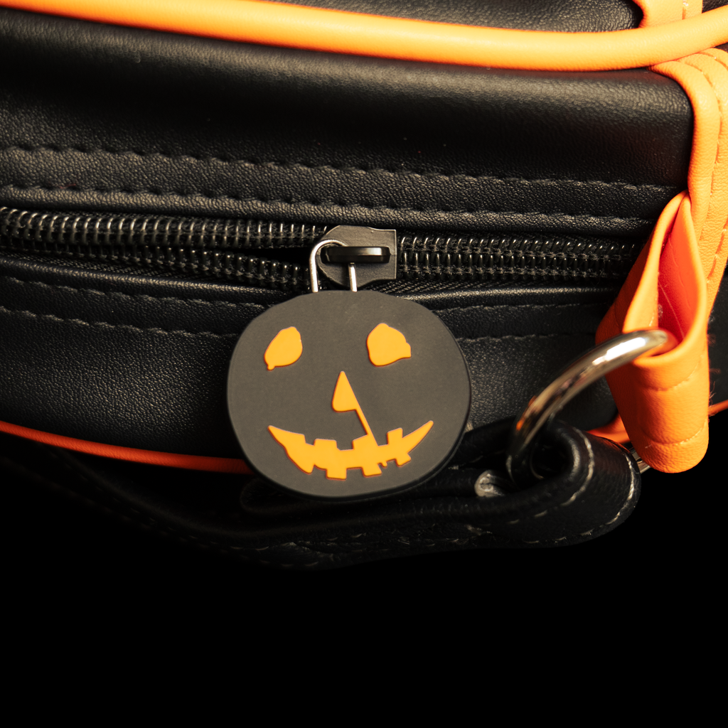 Halloween (1978) - Poster Knife Bag product image 5, provided for visual reference and product detail review