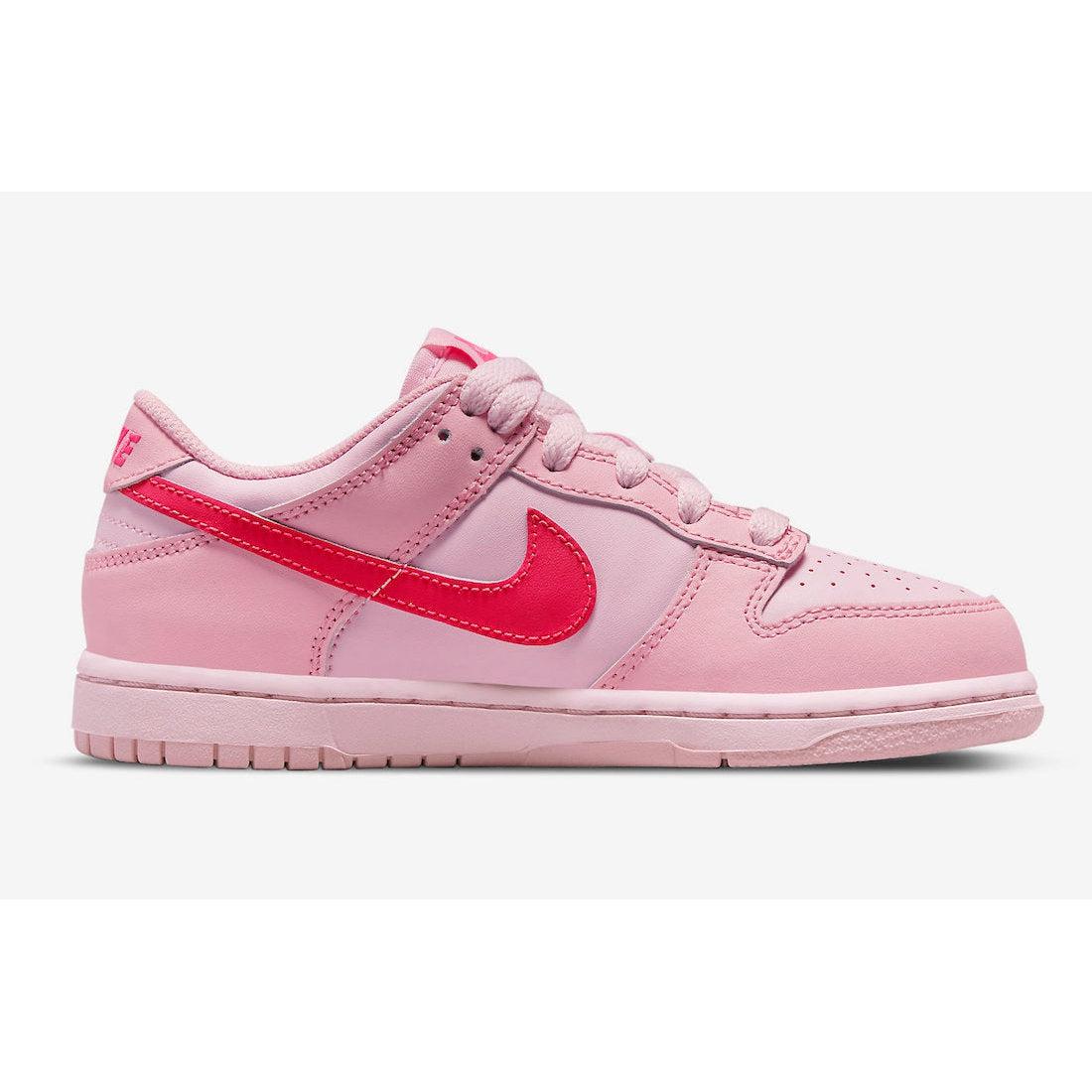 Nike Dunk Triple Pink GS product image 2, provided for visual reference and product detail review