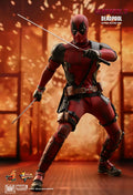 Hot Toys Deadpool 1/6 Scale Action Figure product image 1, provided for visual reference and product detail review