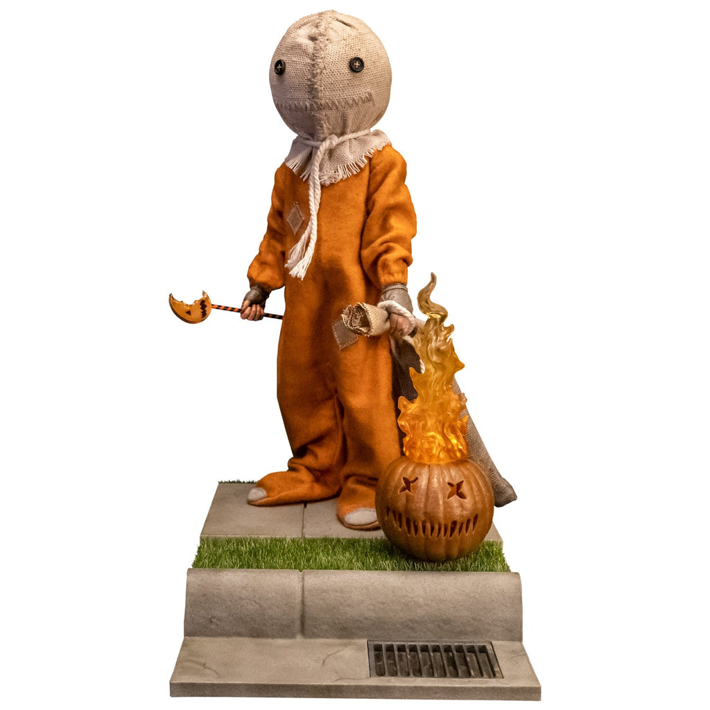 Trick R Treat - Sam Deluxe 1:6 Scale Figure product image 1, provided for visual reference and product detail review