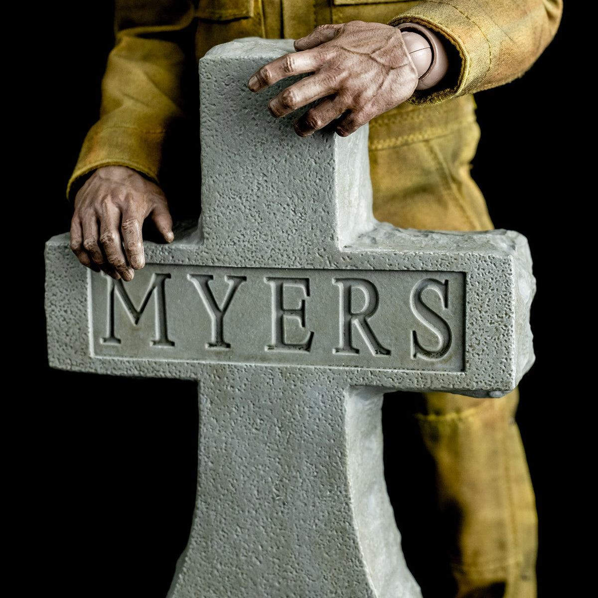 Halloween (2007) - Michael Myers 1:6 Scale Figure product image 20, provided for visual reference and product detail review