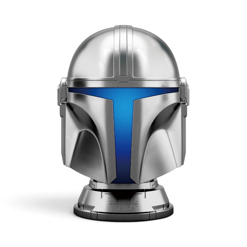 ZD Toys Din Djarin Helmet Night Light product image 2, provided for visual reference and product detail review