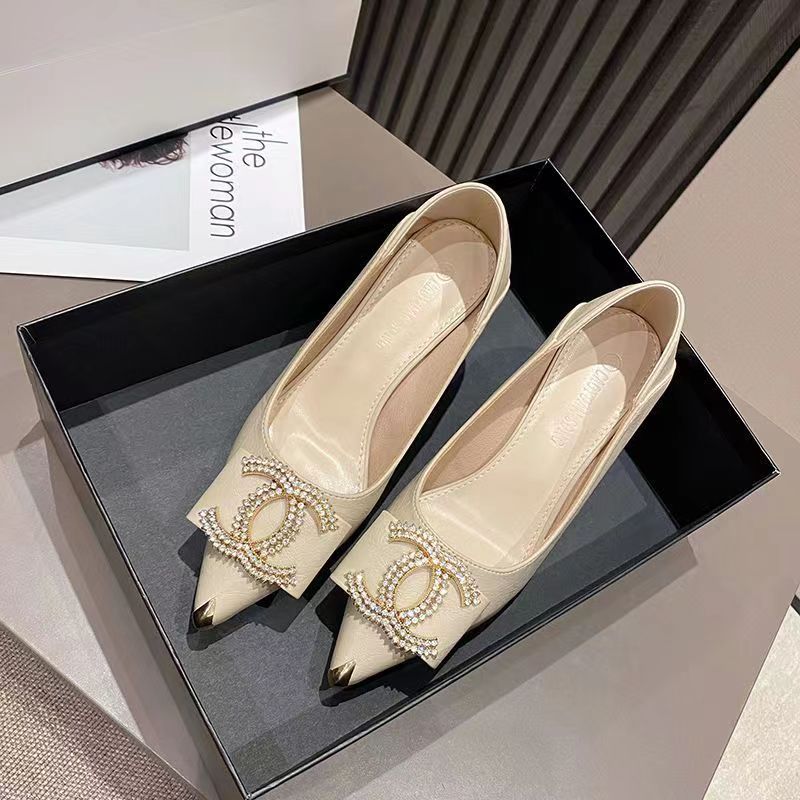 2023 CC diamond pointed toe high heels product image 5, provided for visual reference and product detail review